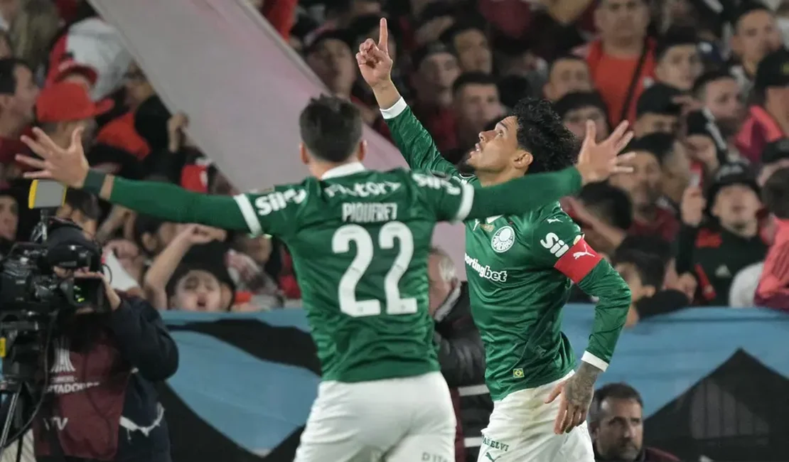 Palmeiras mantém preocupação com convocados em corrida contra o Flamengo no Brasileirão