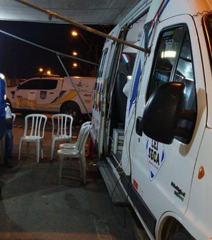 Operação Lei Seca autua mais de 40 motoristas e flagra 8 inabilitados em Maceió