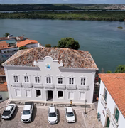 Prefeitura de Penedo entregará 10 ônibus escolares e 40 geladeiras industriais nessa sexta-feira (19)