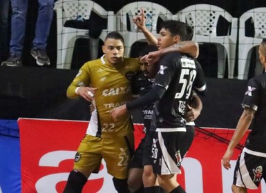 Traipu e Passo Fundo se enfrentam em Arapiraca na Semifinal do Brasileiro de Futsal