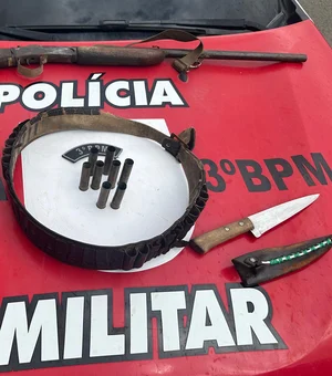 PM apreende duas armas de fogo e drogas, em Arapiraca e Limoeiro de Anadia