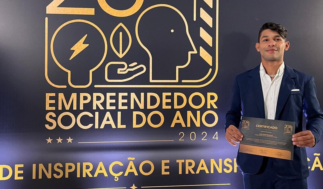 Egresso de escola estadual de Alagoas é premiado como Jovem Transformador no Prêmio Empreendedor Social 2024