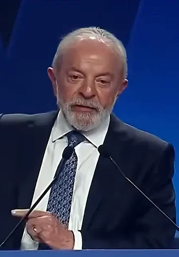 Lula diz que fim de sanção a Alexandre de Moraes é bom para o Brasil