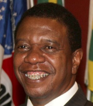 Ex-vice-presidente da OAB-GO é condenado por se apropriar de indenização