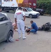 [Vídeo] Acidente envolvendo um carro e uma moto deixa uma pessoa ferida, em Rio Novo