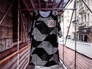 Corinthians lança nova camisa em homenagem à cidade de São Paulo