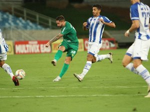 Fora de casa, CSA bate Cuiabá e reencontra vitória