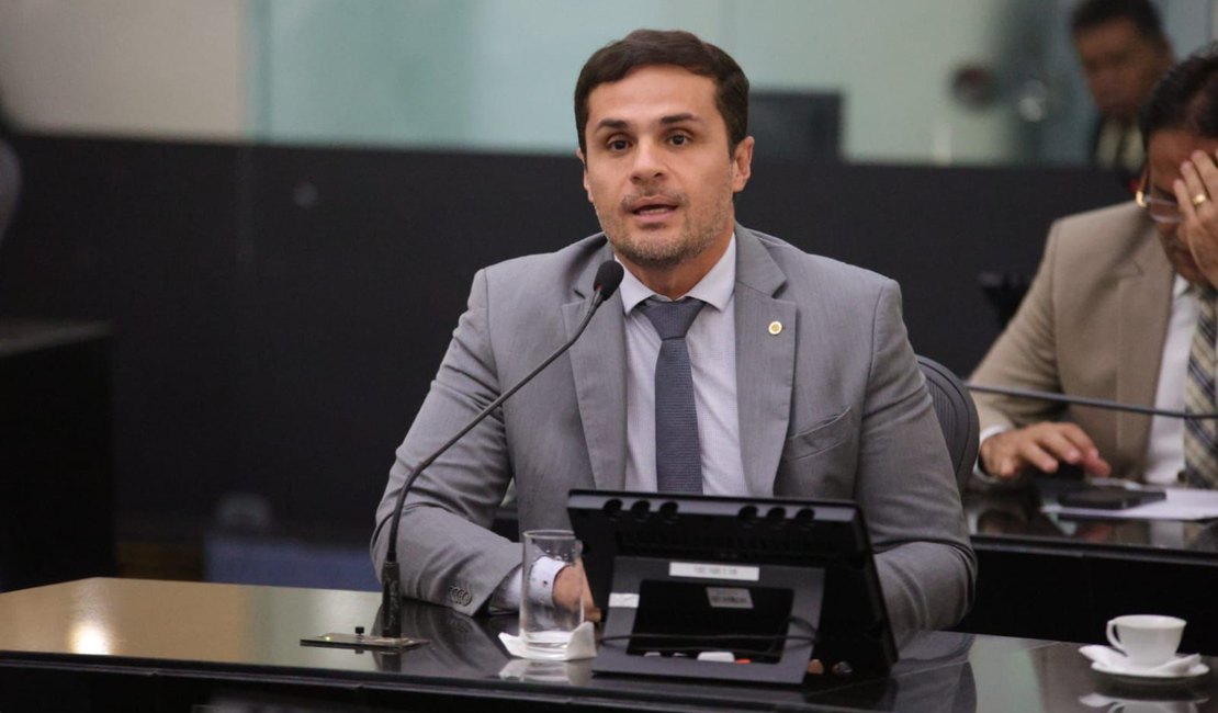 Dia do Meio Ambiente: Alexandre Ayres relembra encerramento histórico dos lixões em AL
