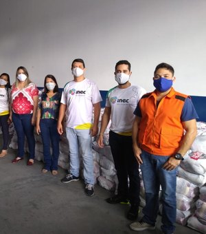 Instituto Nordeste e ONG Ação da Cidadania Nacional entregam doações em Santana do Ipanema