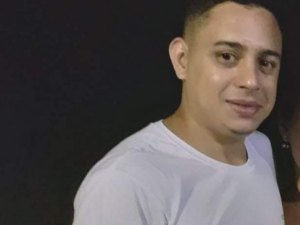 Família cobra esclarecimento de abordagem da PM que resultou em morte de jovem