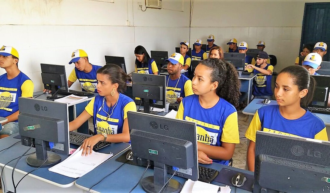 Jovens da zona rural são inseridos no mundo digital por iniciativa da Codevasf