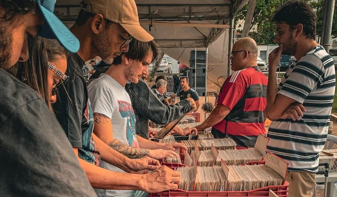 Som na Vila realiza ‘confra’ de apreciadores de vinil em Arapiraca