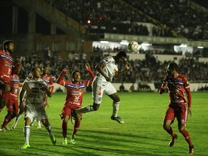 Operário-PR elimina Maranhão, define semifinais e garante o acesso à Série C