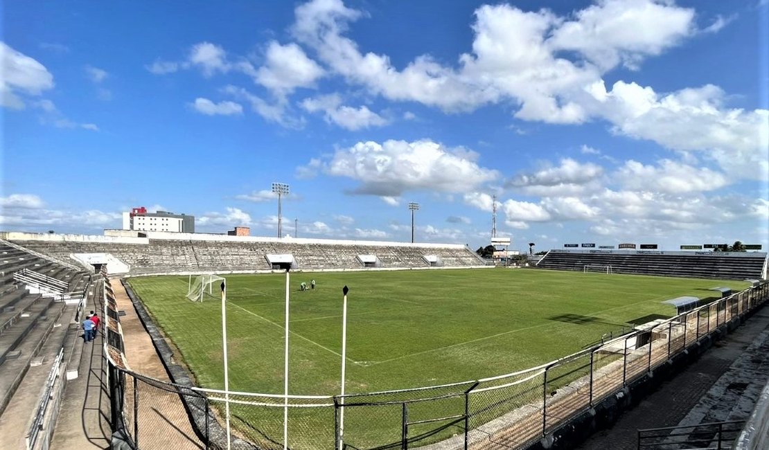 Estádio Fumeirão: iluminação em LED promete elevar qualidade dos jogos noturnos em Arapiraca