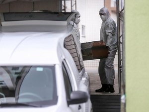 Em tempo de desemprego, funerárias em Maceió contratam devido à alta demanda