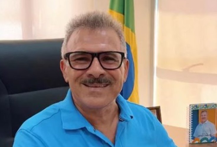 Médico denuncia que prefeito contrata “voluntários” para a limpeza, com salário de até R$ 800