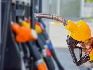 Preço médio de gasolina e etanol voltam a cair em postos combustíveis de Maceió