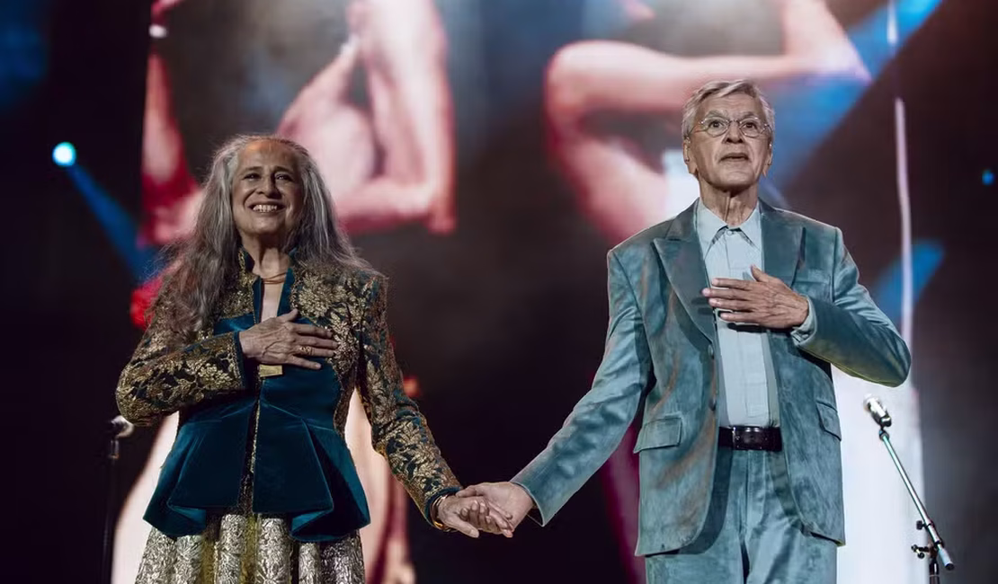 Caetano Veloso e Maria Bethânia concorrem ao Grammy 2026 na categoria de Melhor Álbum de Música Global