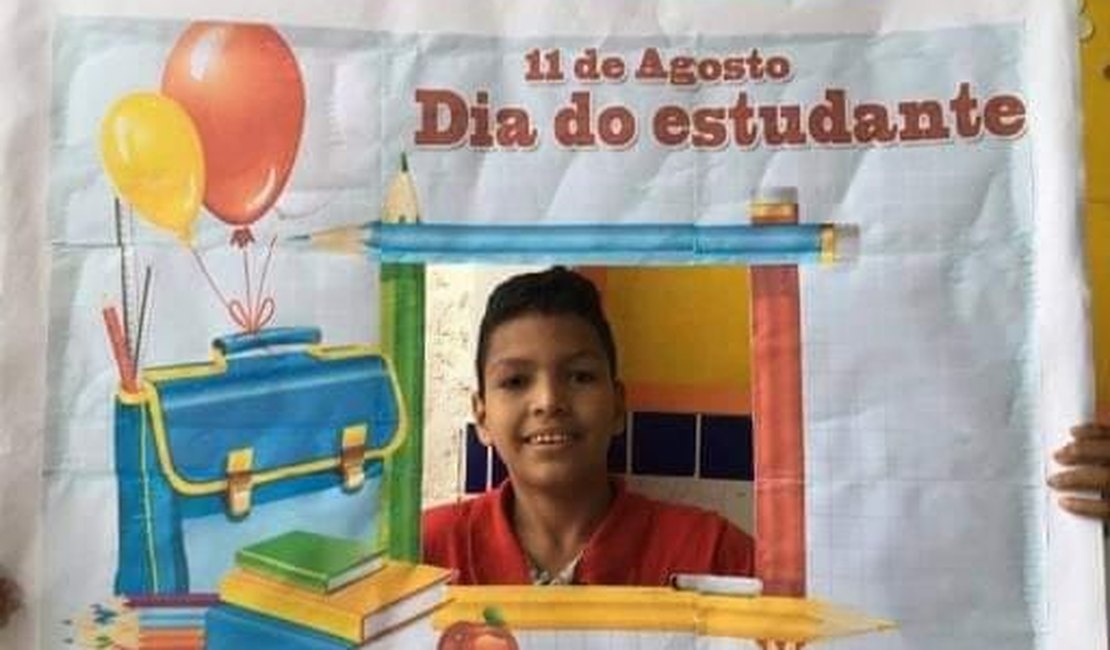 [Vídeo] Corpo de menino desaparecido no rio Ipanema é encontrado por populares