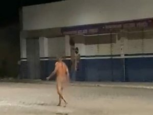 Homem nu é flagrado andando pelas ruas de Batalha