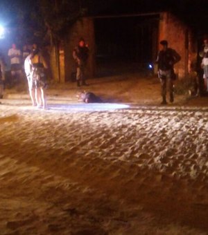 Jovem tenta se esconder de bandido, mas é executado a tiros em Arapiraca