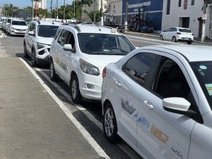 DMTT divulga candidatos habilitados para serviço de táxi em Maceió