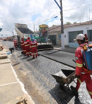 Prefeitura inicia obras de pavimentação asfáltica em ruas do Centro Histórico