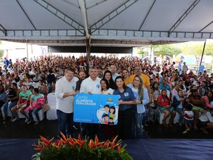 Cartão Alimenta Feira Grande é lançado para mil famílias da cidade