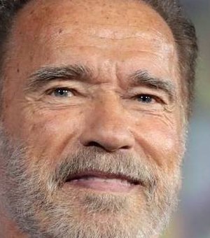 Atriz de Harry Potter revela mágoa de Schwarzenegger: “Peidou na cara”