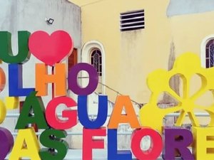 O prefeito do Sertão que troca o sério pelo midiático