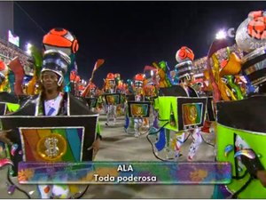 Globo é citada em desfile da São Clemente, e Fátima explica a crítica