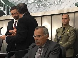 Tarcizo Freire apresenta Indicação que reforça a prevenção para reduzir a transmissão do coronavírus em Alagoas