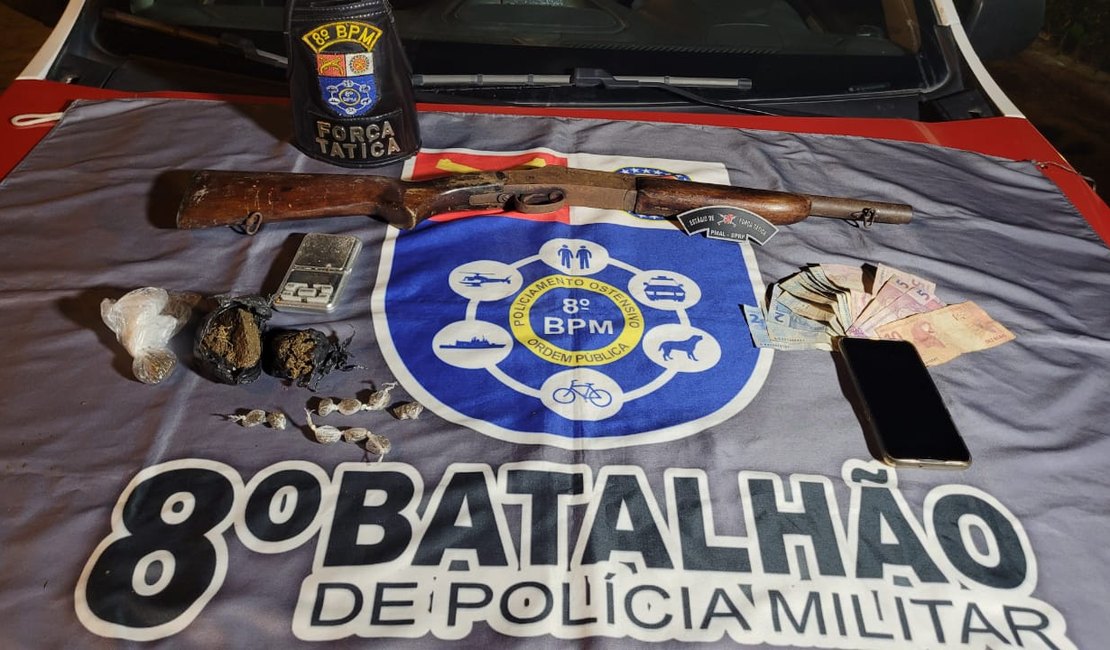 Força tática  prende homem com drogas e arma de fogo em Rio Largo