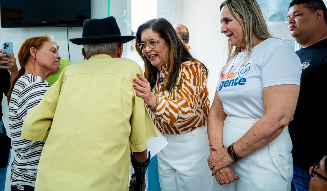 Senadora Doutora Eudócia acompanha triagem para 200 cirurgias de catarata em Flexeiras