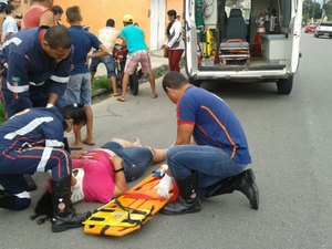 Motociclista se fere ao tentar desviar de cachorro