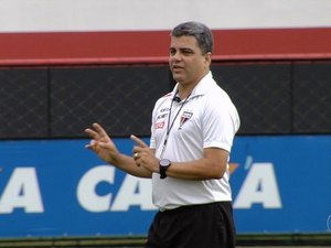 Marcelo Cabo: técnico campeão da série B está desaparecido, confirma Atlético GO