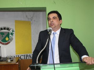 Vereador quer implantar o Programa Pé na Universidade