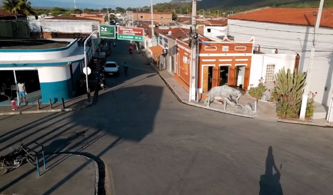Longe da ideologia, oposição se articula para 2028, em Maravilha