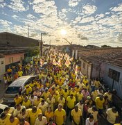 Caminhada do 15 reúne mais de 10 mil eleitores de Fernando Cavalcante e Ramon Dantas