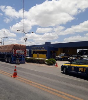 PRF intensifica fiscalização a veículos com excesso de peso em Alagoas