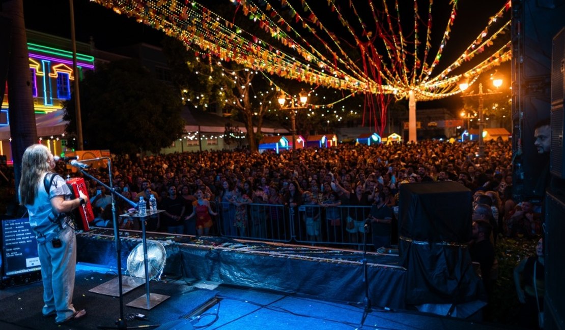 São João Raiz segue com programação especial no Dia dos Namorados, nesta sexta-feira (12)