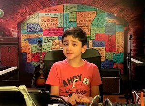 Brasileiro de 8 anos é uma das pessoas mais inteligentes do mundo