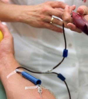 Anvisa revoga restrição à doação de sangue por homens homossexuais