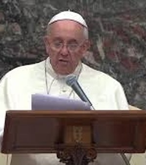 Em carta aos bispos, papa pede tolerância zero com pedofilia