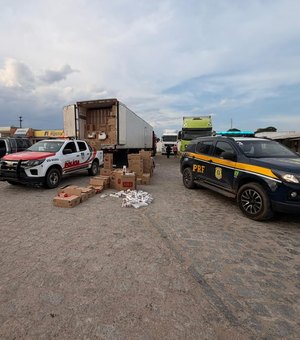 Carreta com carga avaliada em 1,5 milhão é interceptada na rodovia AL-220, em Arapiraca