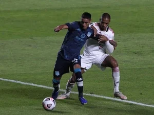 Derrota para o Racing quebra tabu de quase 50 anos do São Paulo