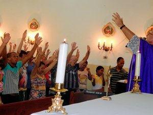 Católicos de Maragogi celebram início da Quaresma