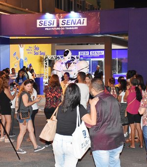 Estande Sesi/Senai conquista o público na Bienal do Livro de Alagoas