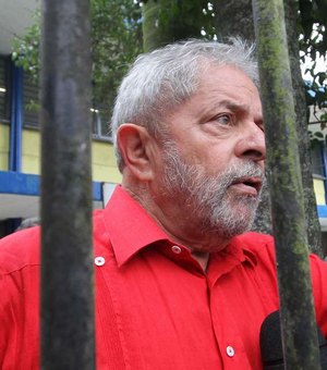 Lula pode dormir em acampamento se for solto