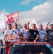 Carreata em apoio a Dário Roberto reúne multidão em Feira Grande com apoio de lideranças políticas